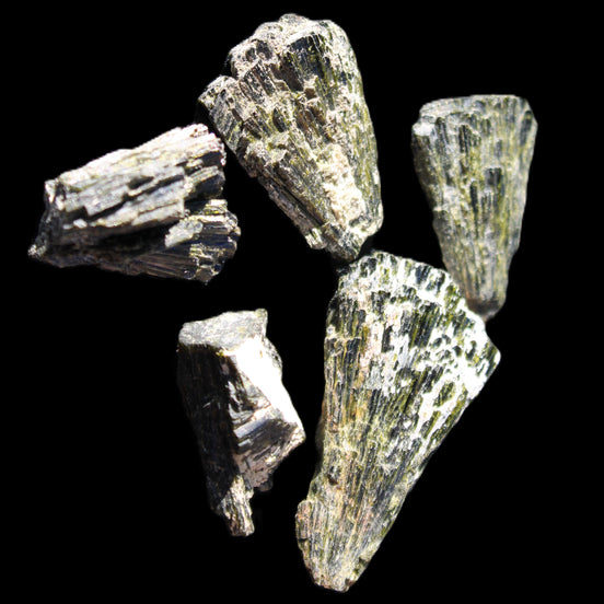 Epidote 5 floral crystal clusters 22-38mm 32.7g in sunlight - Rocks and Things Store