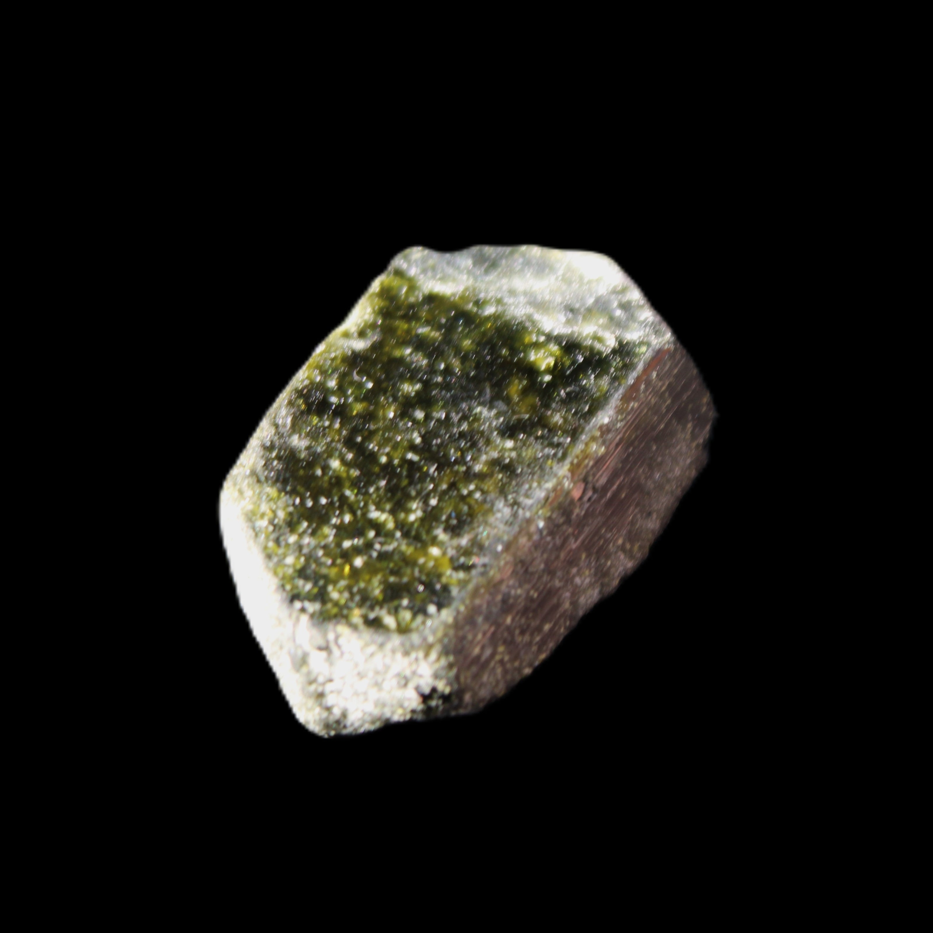 Magnetic Epidote irregular hexagon crystals 22-27mm 5-7g in sunlight - Rocks and Things Store