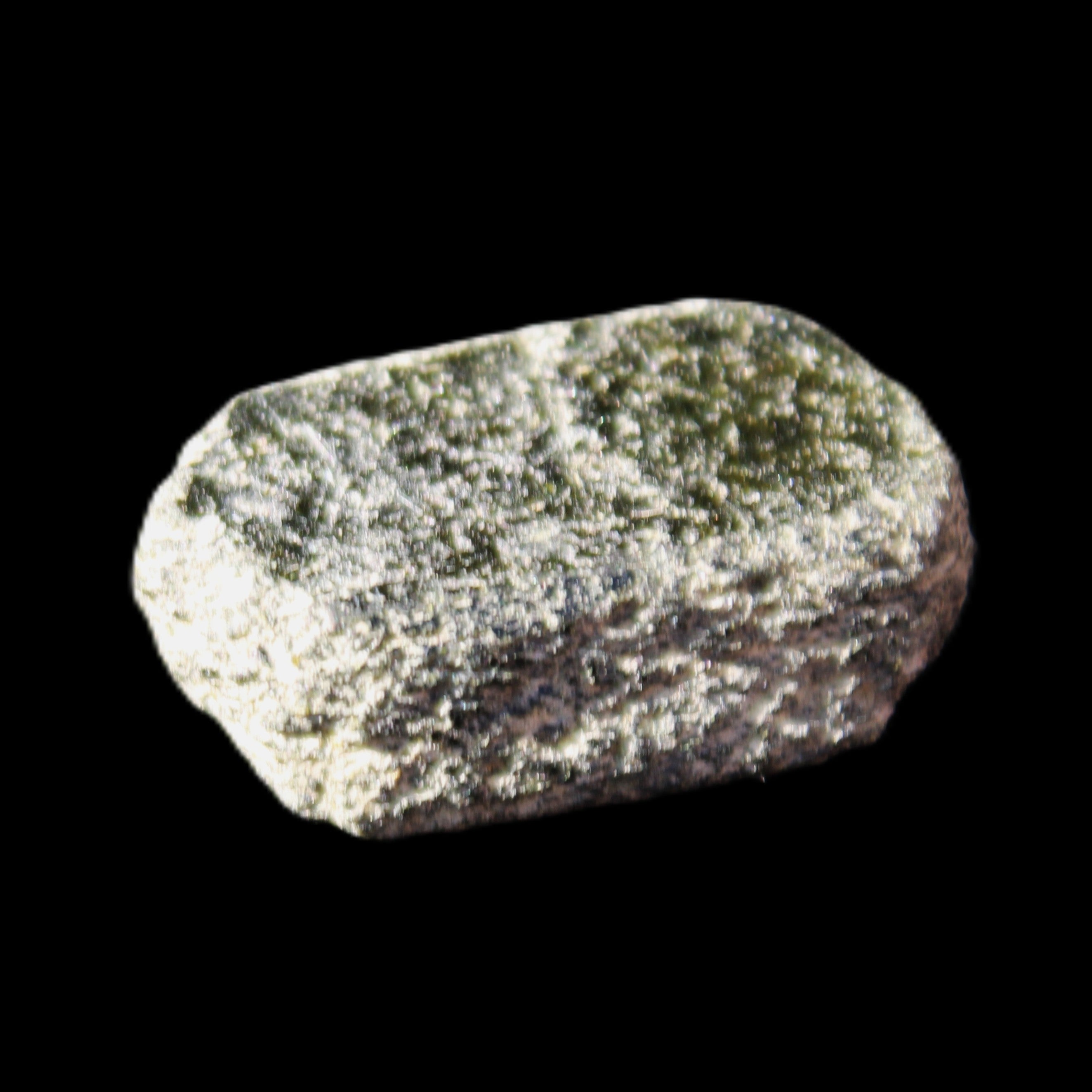 Magnetic Epidote irregular hexagon crystals 22-27mm 5-7g in sunlight - Rocks and Things Store