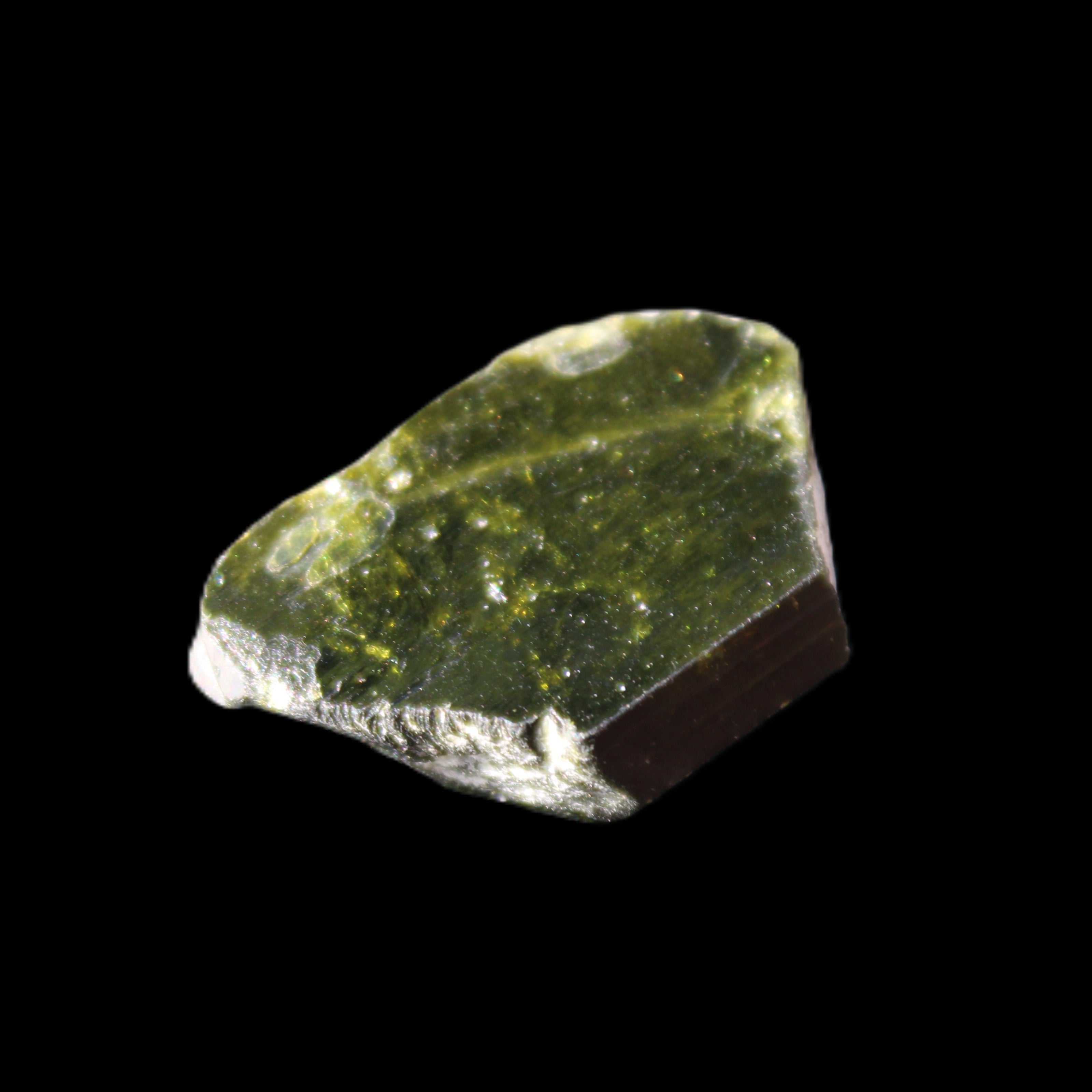 Magnetic Epidote irregular hexagon crystals 22-27mm 5-7g in sunlight - Rocks and Things Store