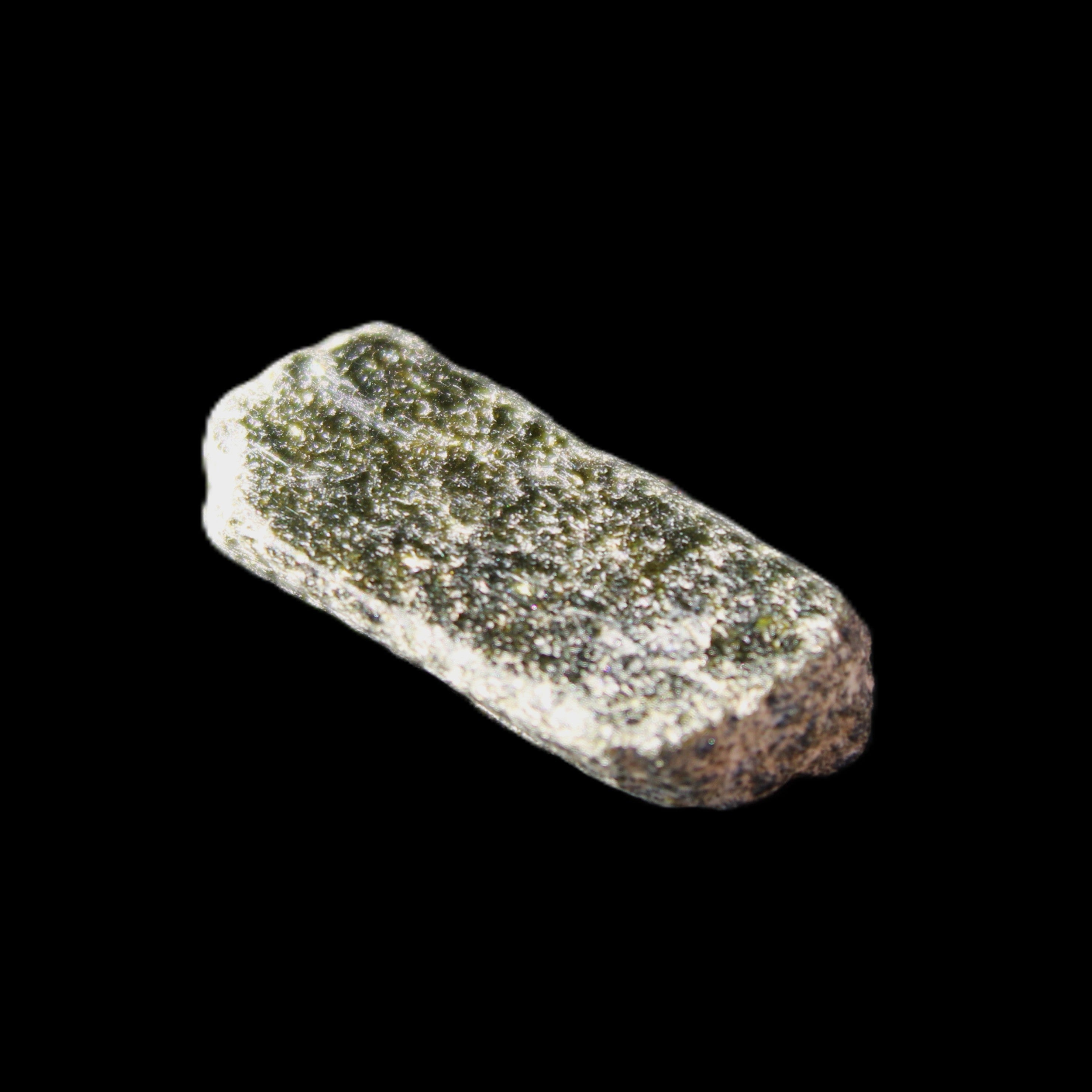 Magnetic Epidote irregular hexagon crystals 22-27mm 5-7g in sunlight - Rocks and Things Store