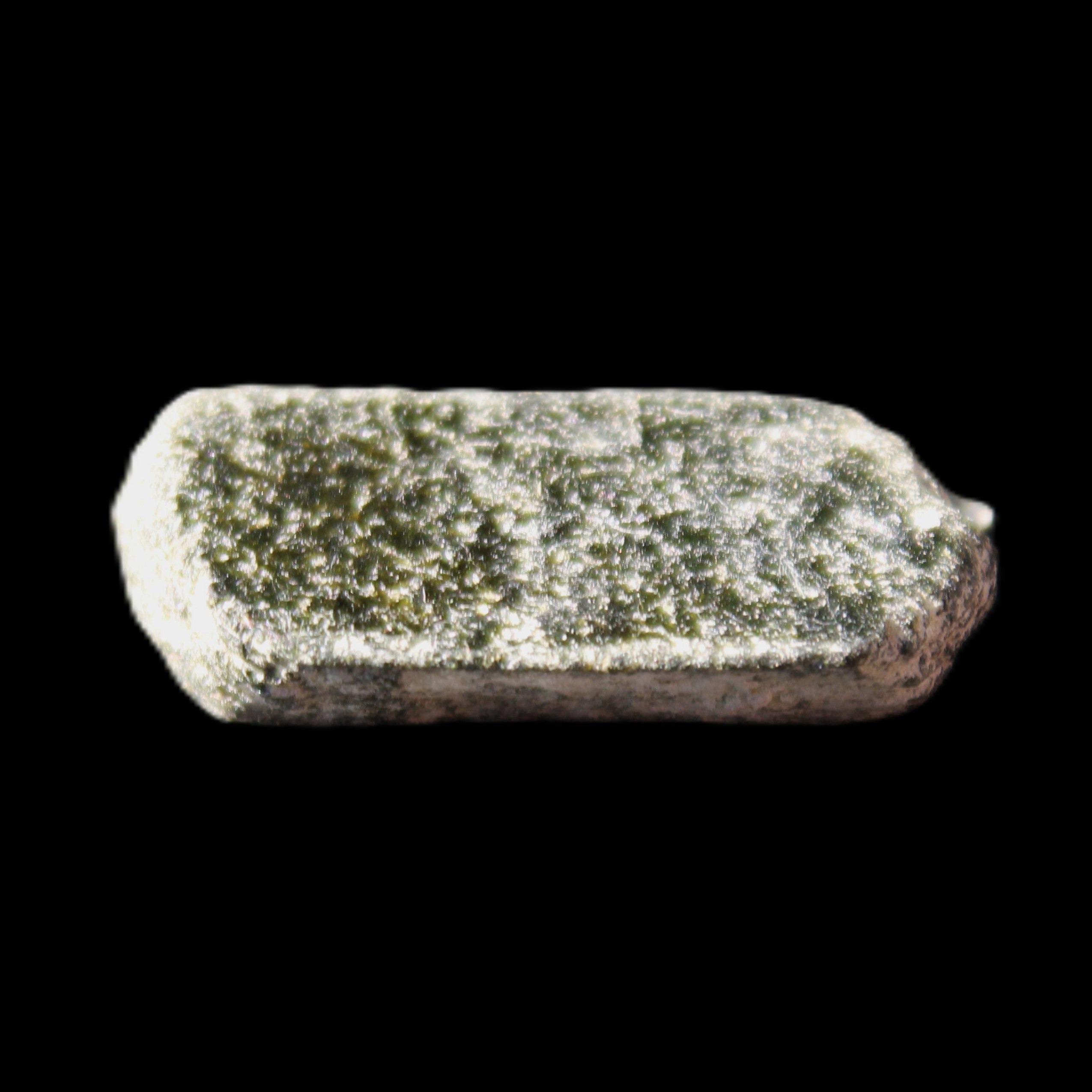 Magnetic Epidote irregular hexagon crystals 22-27mm 5-7g in sunlight - Rocks and Things Store