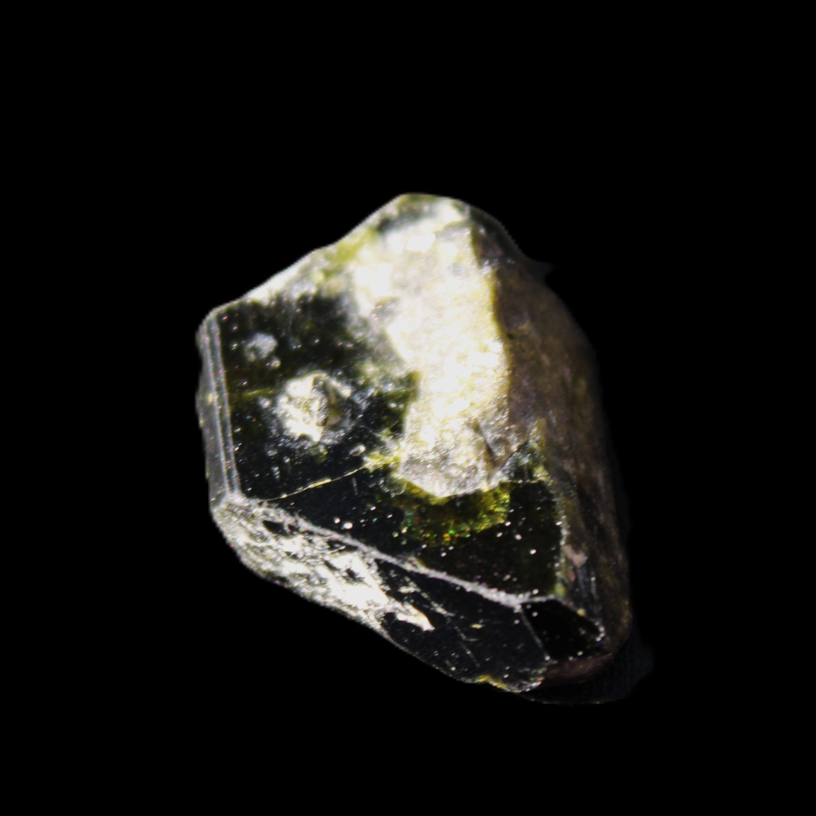 Magnetic Epidote irregular hexagon crystals 22-27mm 5-7g in sunlight - Rocks and Things Store