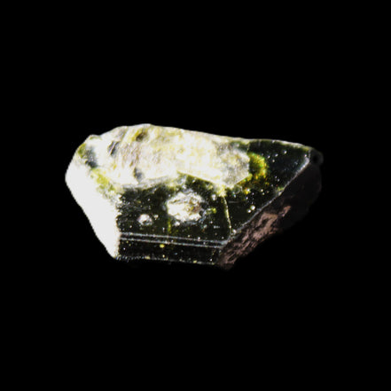 Magnetic Epidote irregular hexagon crystals 22-27mm 5-7g in sunlight - Rocks and Things Store