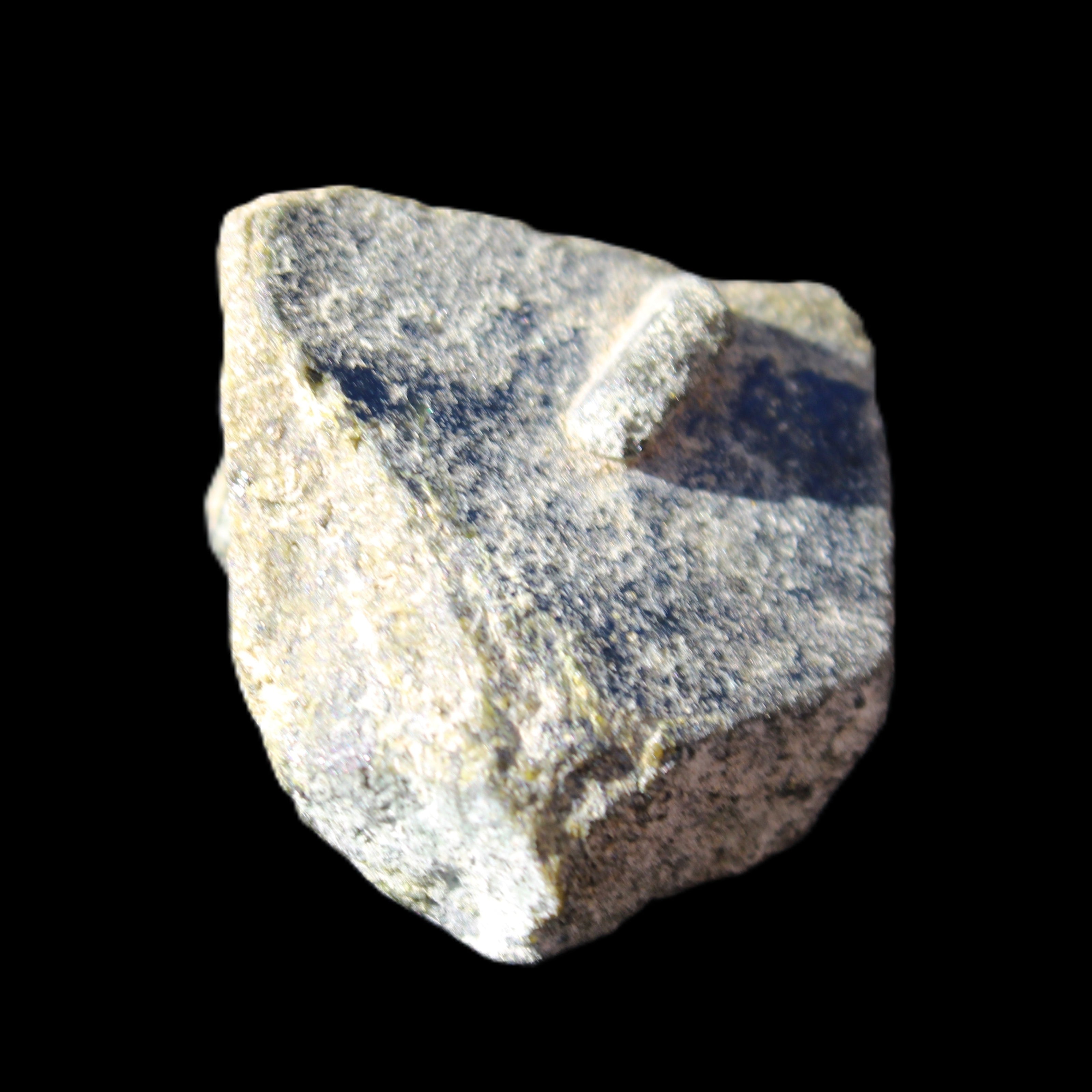 Magnetic Epidote irregular hexagon crystal cluster 37-42mm 30-36g in sunlight - Rocks and Things Store