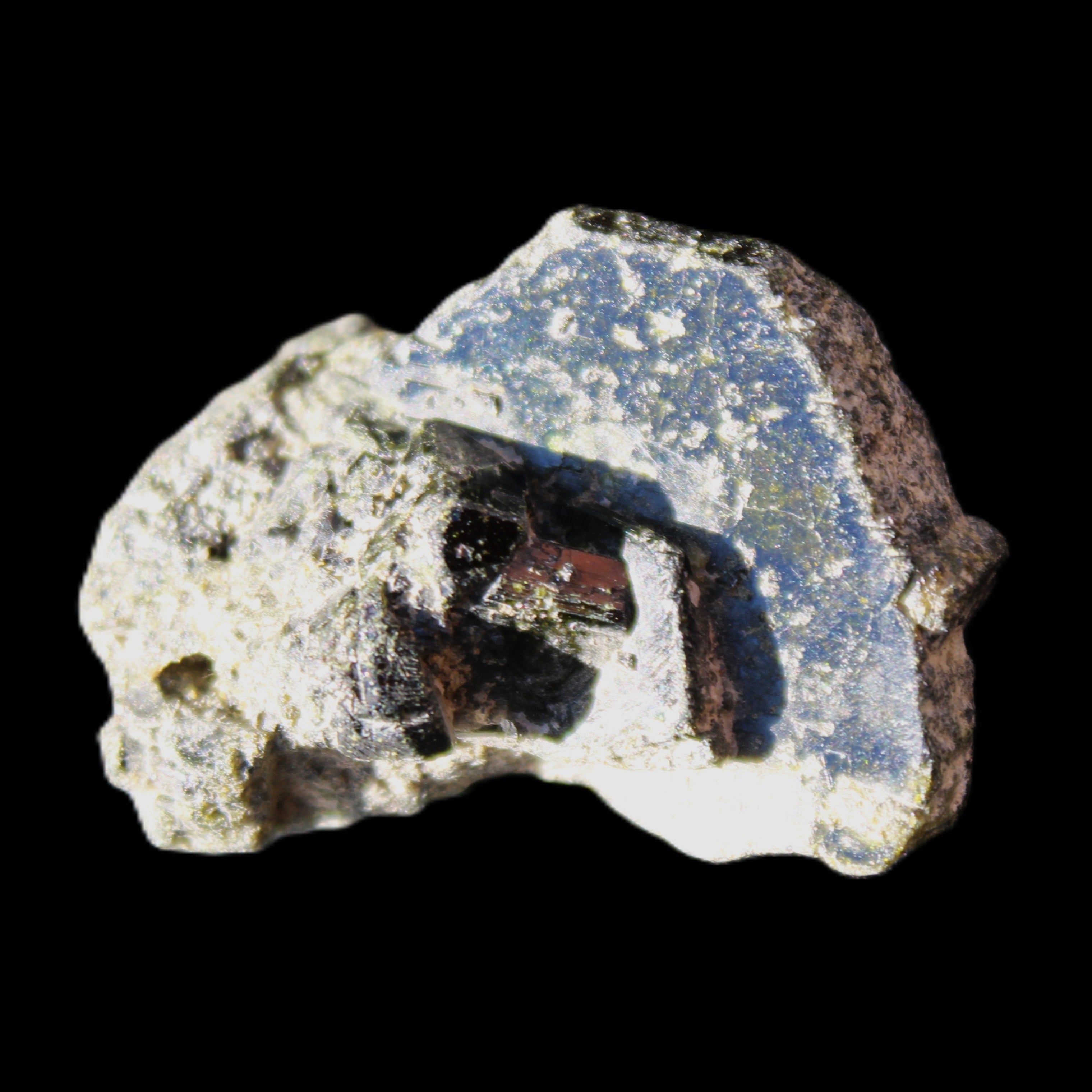 Magnetic Epidote irregular hexagon crystal cluster 37-42mm 30-36g in sunlight - Rocks and Things Store