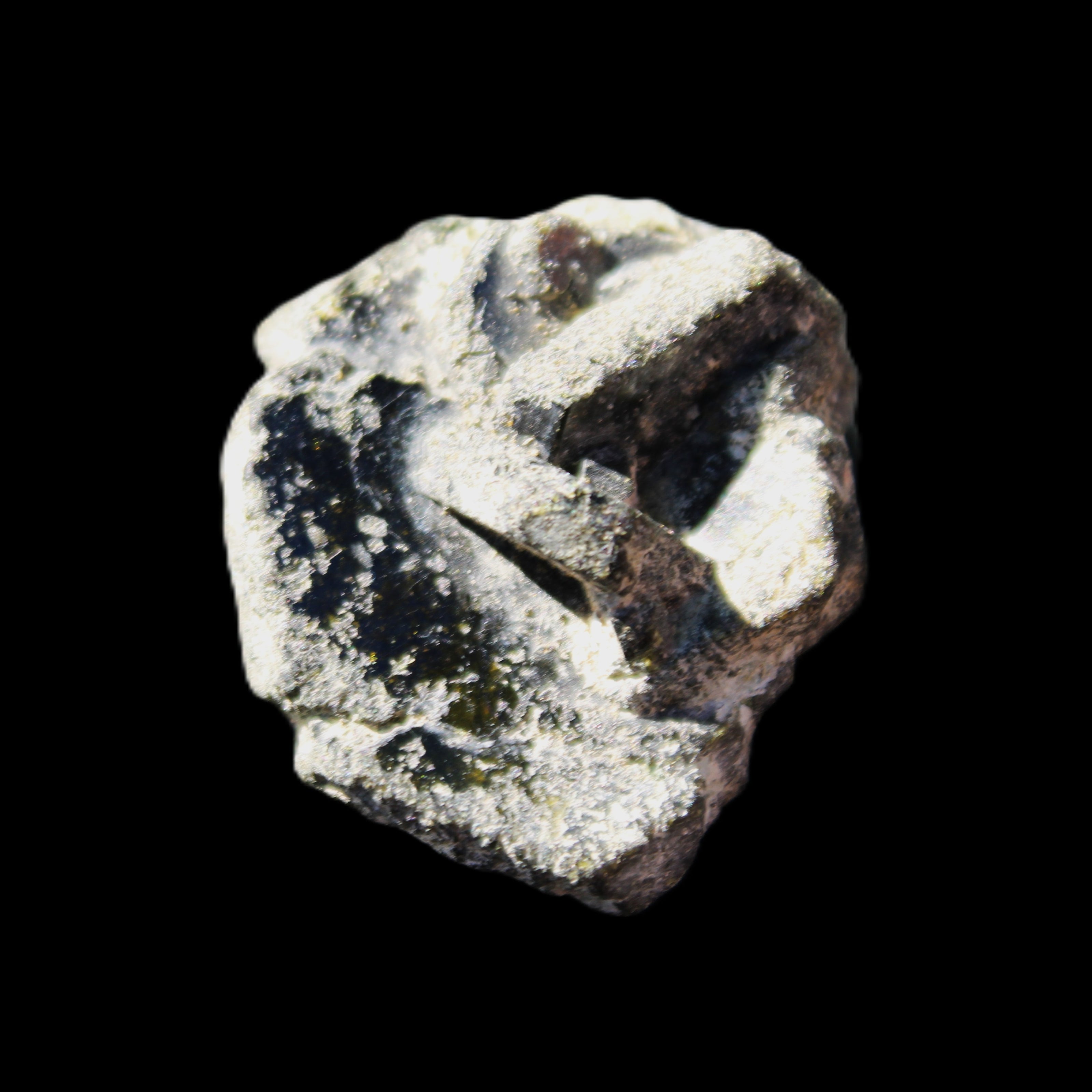 Magnetic Epidote irregular hexagon crystal cluster 37-42mm 30-36g in sunlight - Rocks and Things Store