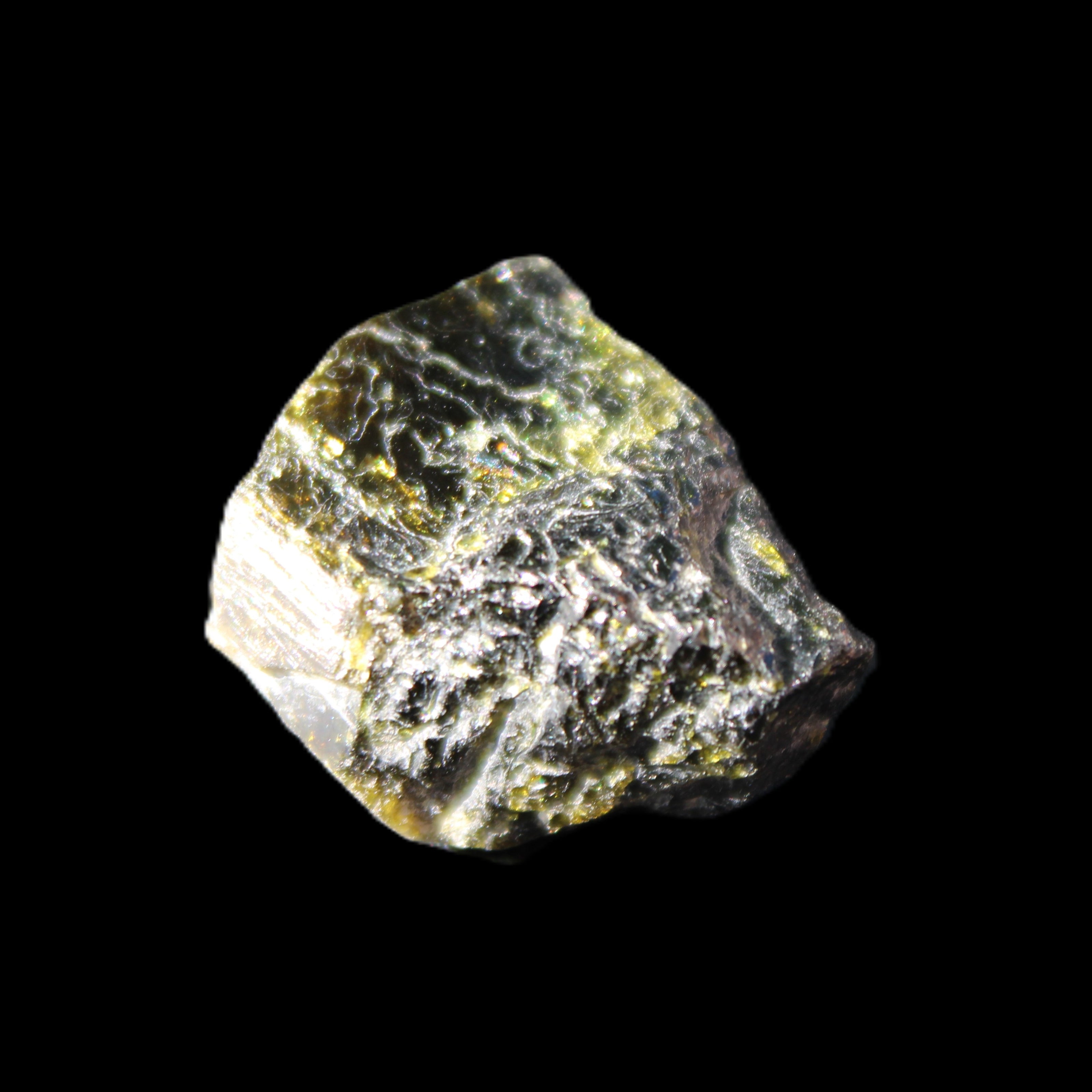 Magnetic Epidote glossy irregular hexagon crystal 20mm 9-11g in sunlight - Rocks and Things Store