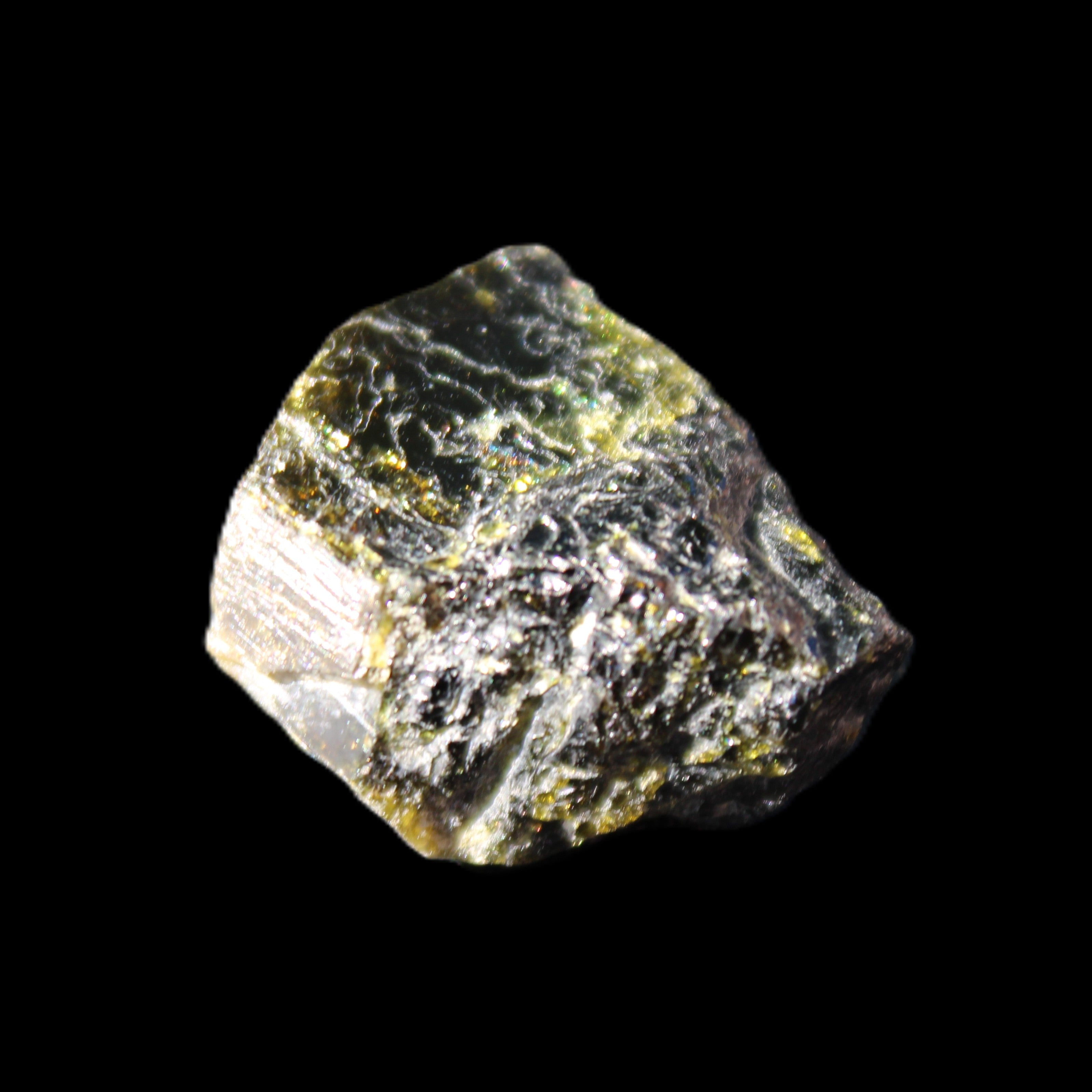 Magnetic Epidote glossy irregular hexagon crystal 20mm 9-11g in sunlight - Rocks and Things Store