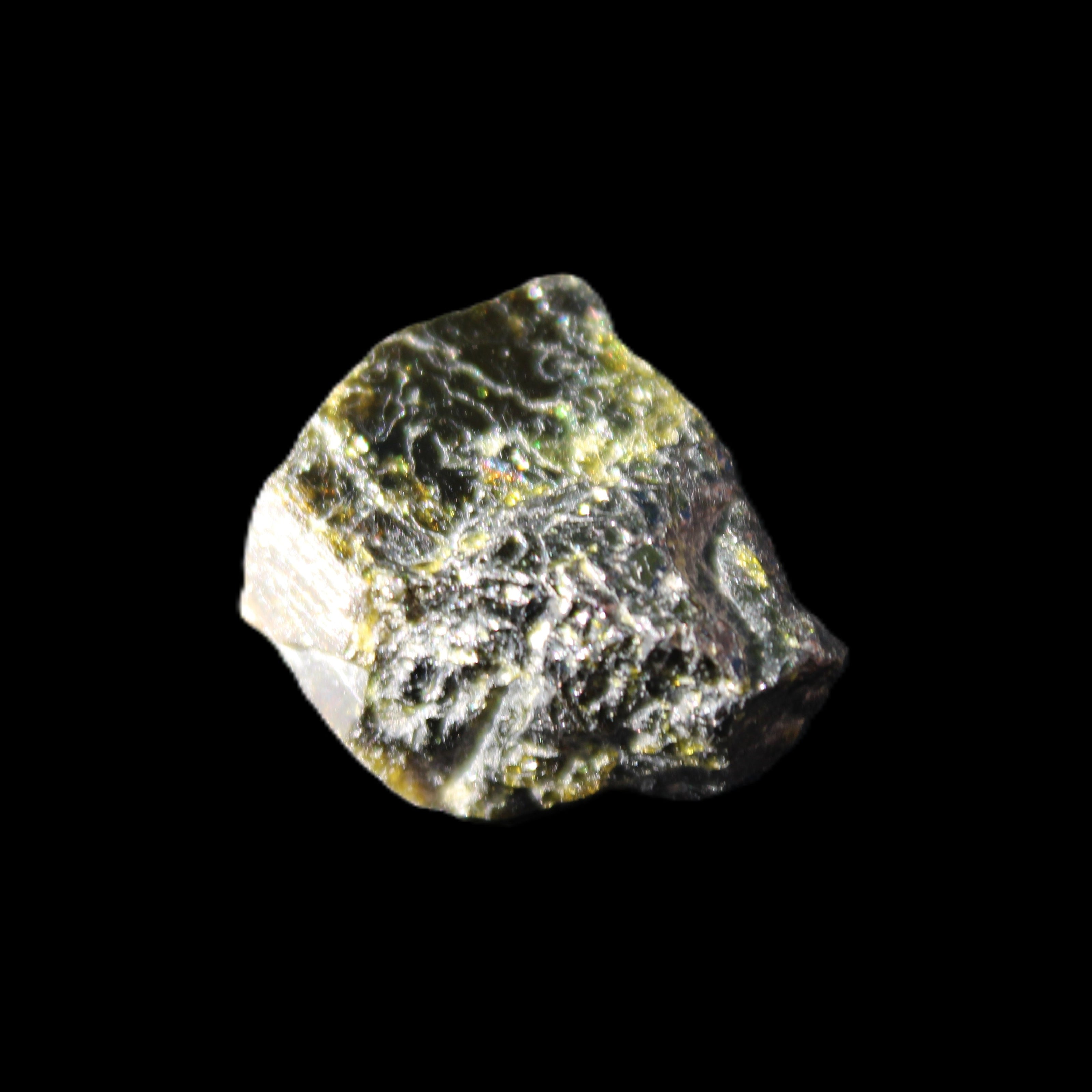 Magnetic Epidote glossy irregular hexagon crystal 20mm 9-11g in sunlight - Rocks and Things Store