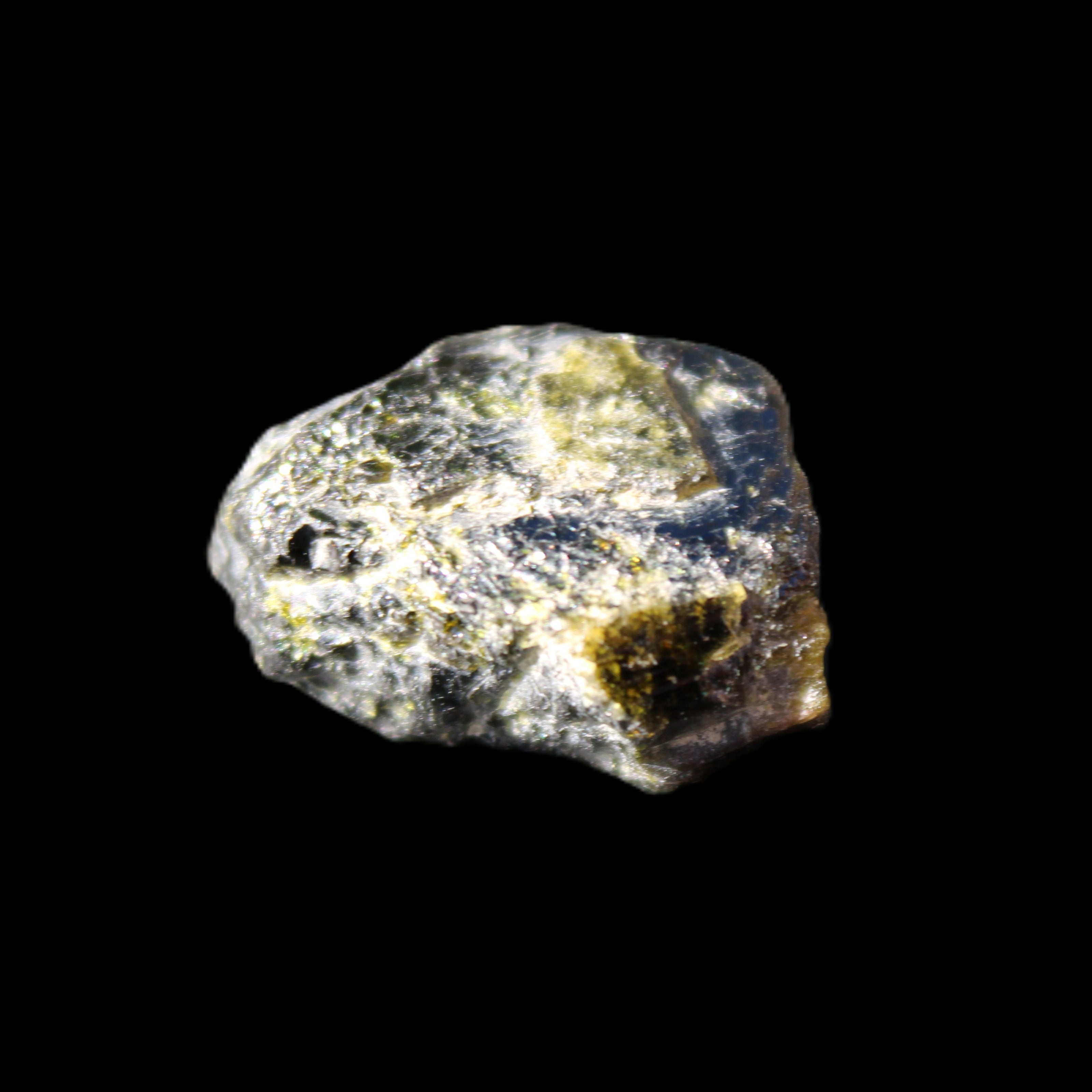 Magnetic Epidote glossy irregular hexagon crystal 20mm 9-11g in sunlight - Rocks and Things Store