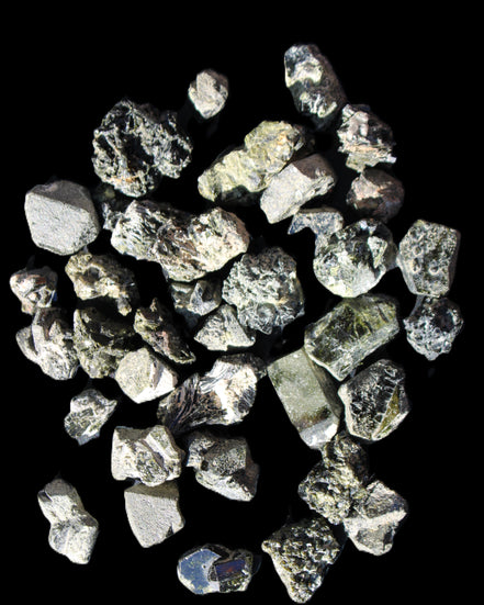 Magnetic Epidote floral, hexagonal & octahedral crystal clusters 490g WHOLESALE in sunlight - Rocks and Things Store