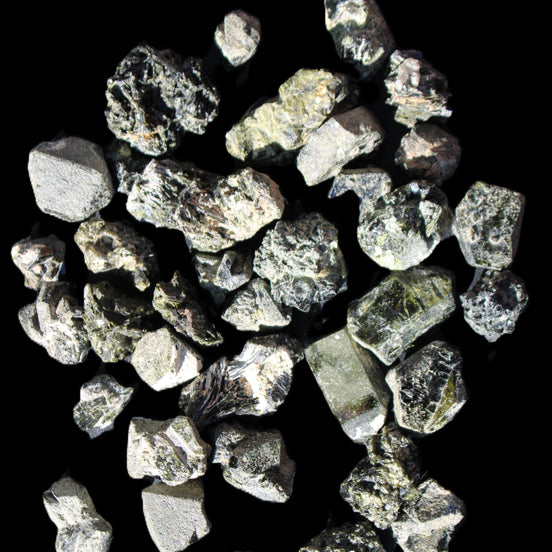 Magnetic Epidote floral, hexagonal & octahedral crystal clusters 490g WHOLESALE in sunlight - Rocks and Things Store