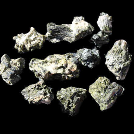 Magnetic Epidote floral, hexagonal & octahedral crystal clusters 490g WHOLESALE in sunlight - Rocks and Things Store