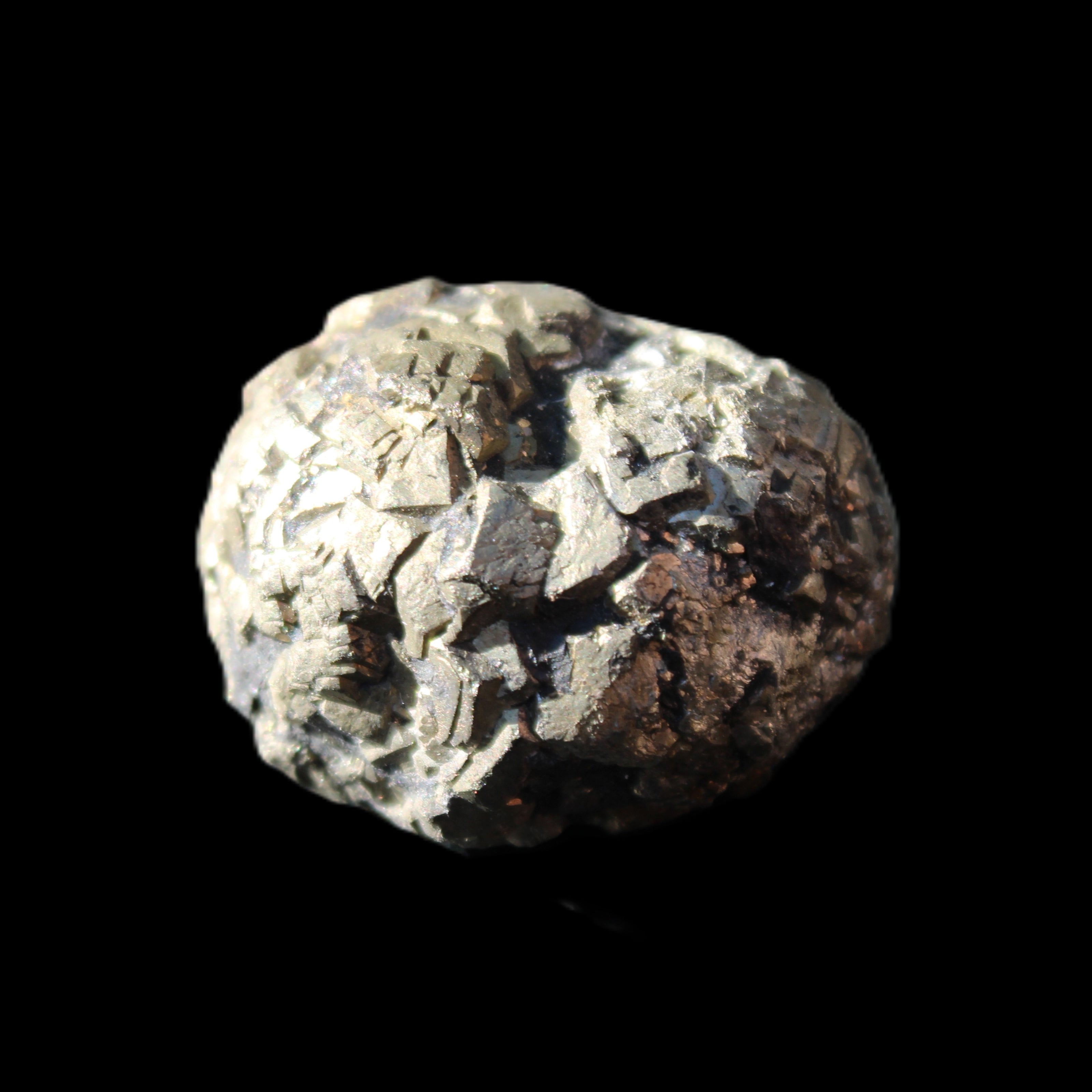 Chalcopyrite cluster from Pakistan 30*25*20mm 51.6g in sunlight - Rocks and Things Store