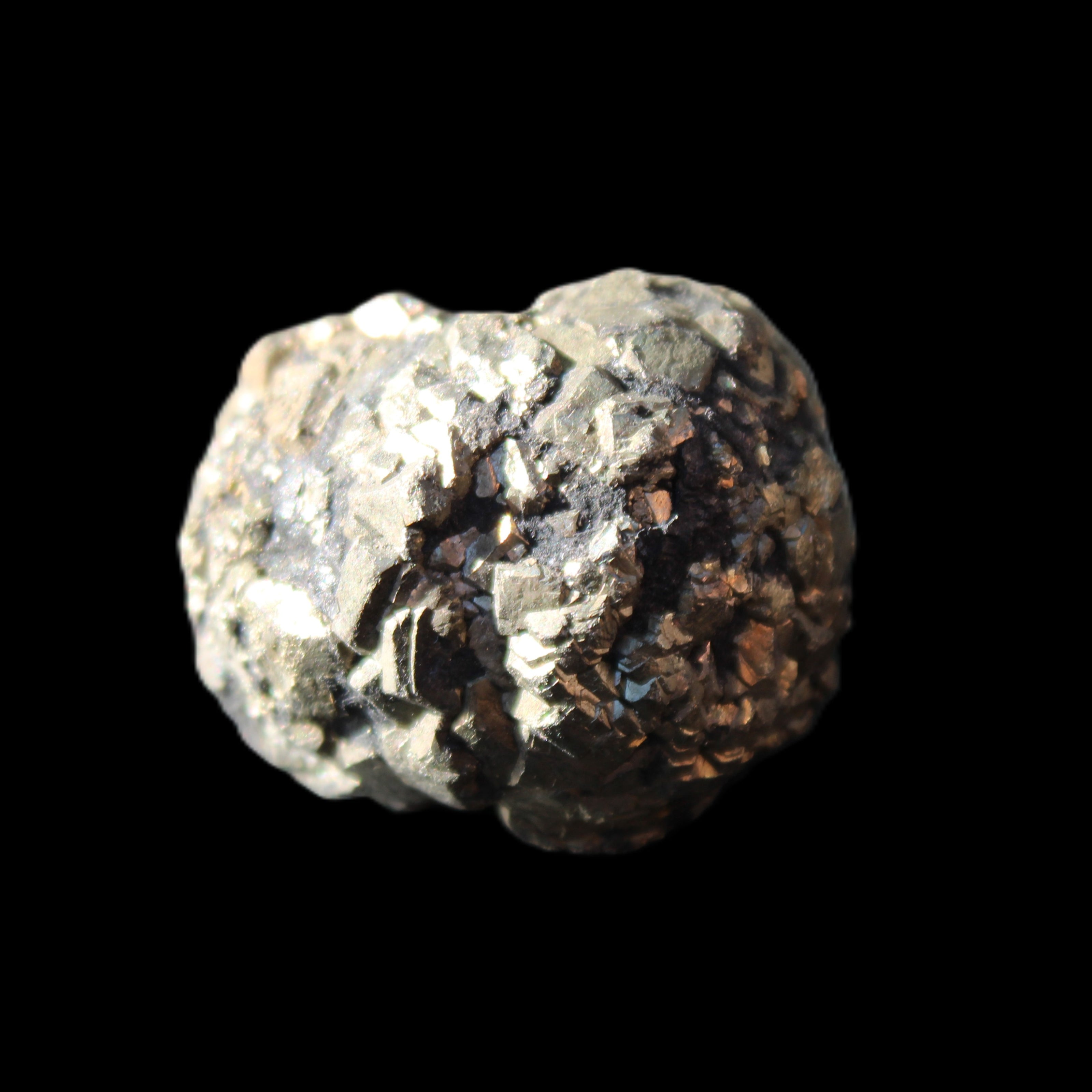 Chalcopyrite cluster from Pakistan 30*25*20mm 51.6g in sunlight - Rocks and Things Store