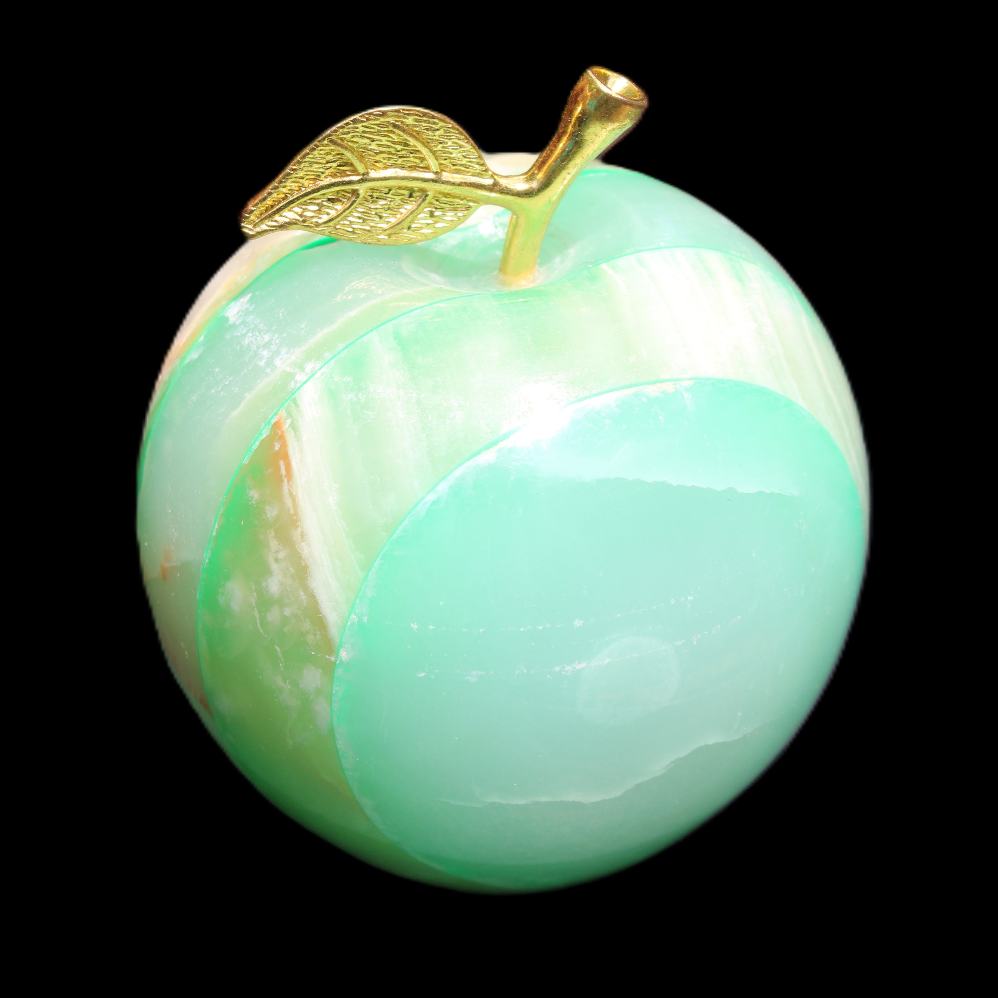 Granny Smith Afghan Jade Onyx Apple 62*75mm 414g in sunlight - Rocks and Things Store