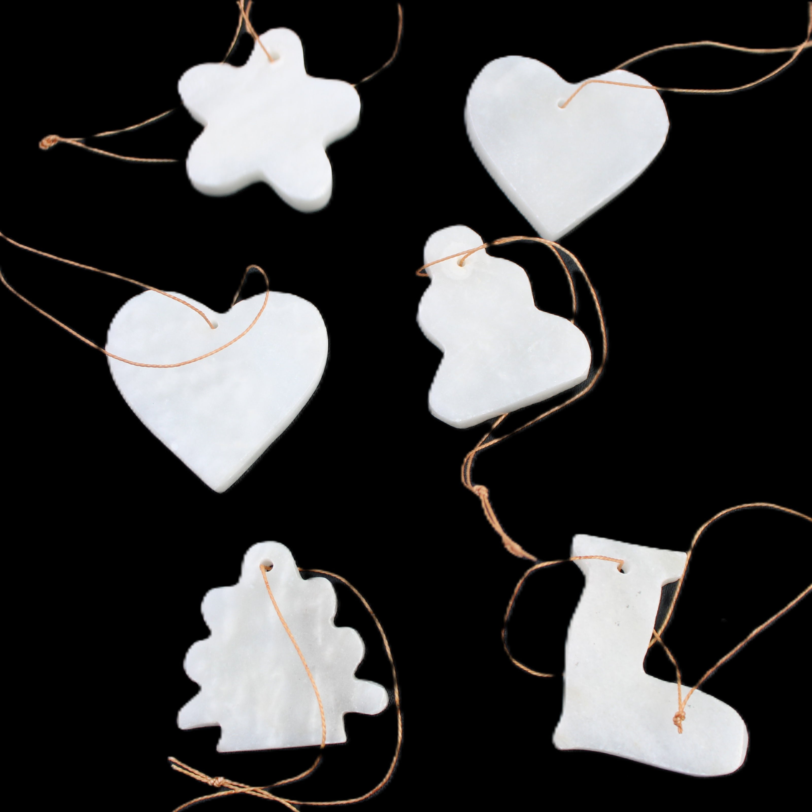 Christmas tree decoration shapes - 6 White Jade 38-48mm 90-100g in sunlight - Rocks and Things Store