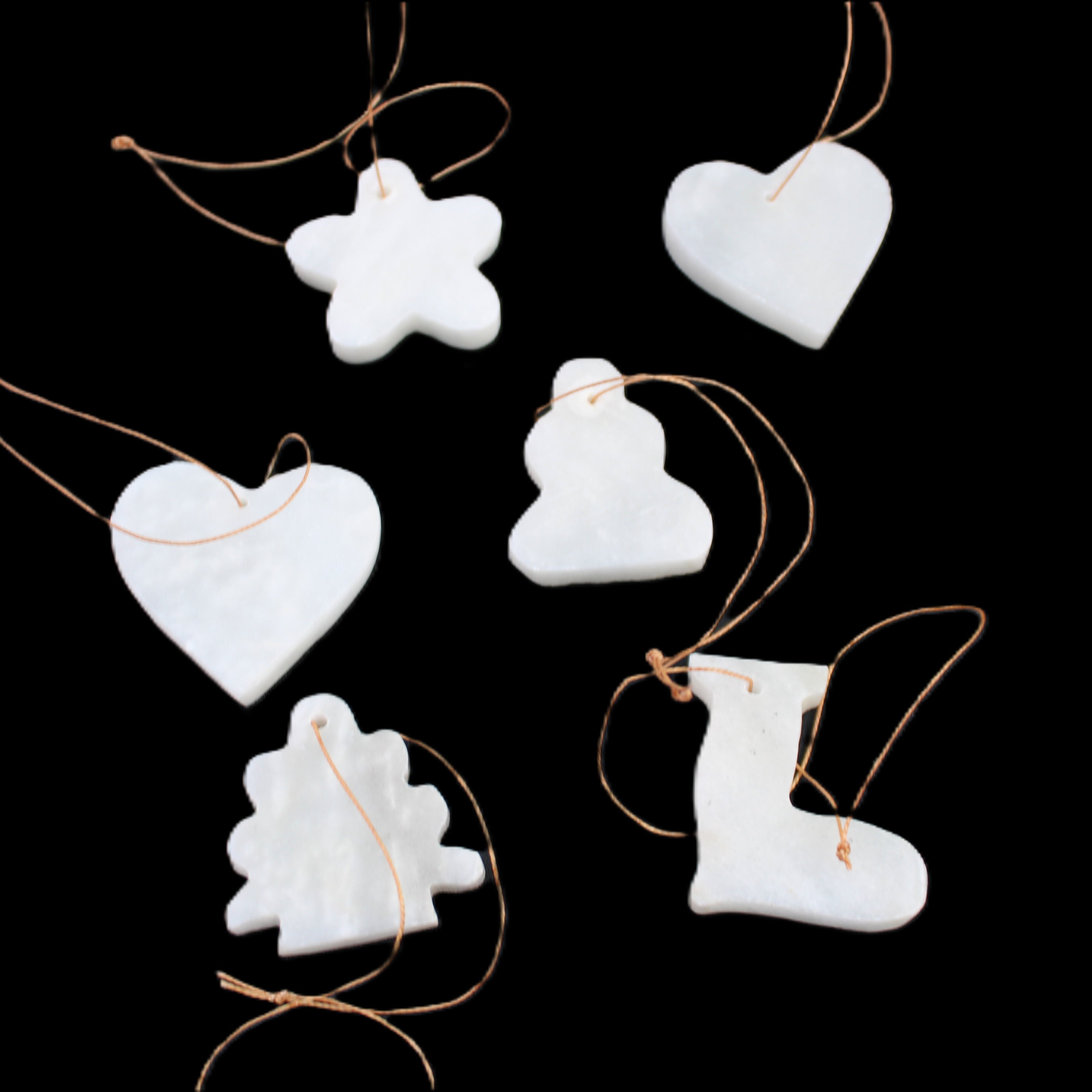 Christmas tree decoration shapes - 6 White Jade 38-48mm 90-100g in sunlight - Rocks and Things Store