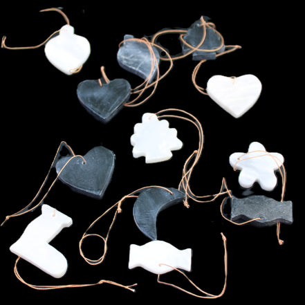 Christmas tree decoration shapes - 6 Black & 6 White Jade 34-38mm 170-190g in sunlight - Rocks and Things Store