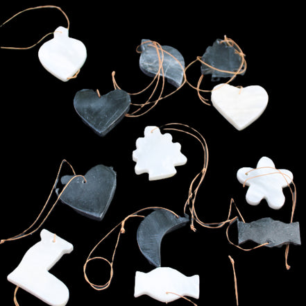 Christmas tree decoration shapes - 6 Black & 6 White Jade 34-38mm 170-190g in sunlight - Rocks and Things Store