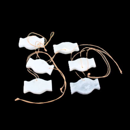 Christmas tree decoration shapes - 6 White Jade 38-48mm 60-100g in sunlight - Rocks and Things Store