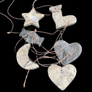 Christmas tree decoration shapes - 6 Fossil rock shapes 34-38mm 88g in sunlight - Rocks and Things Store