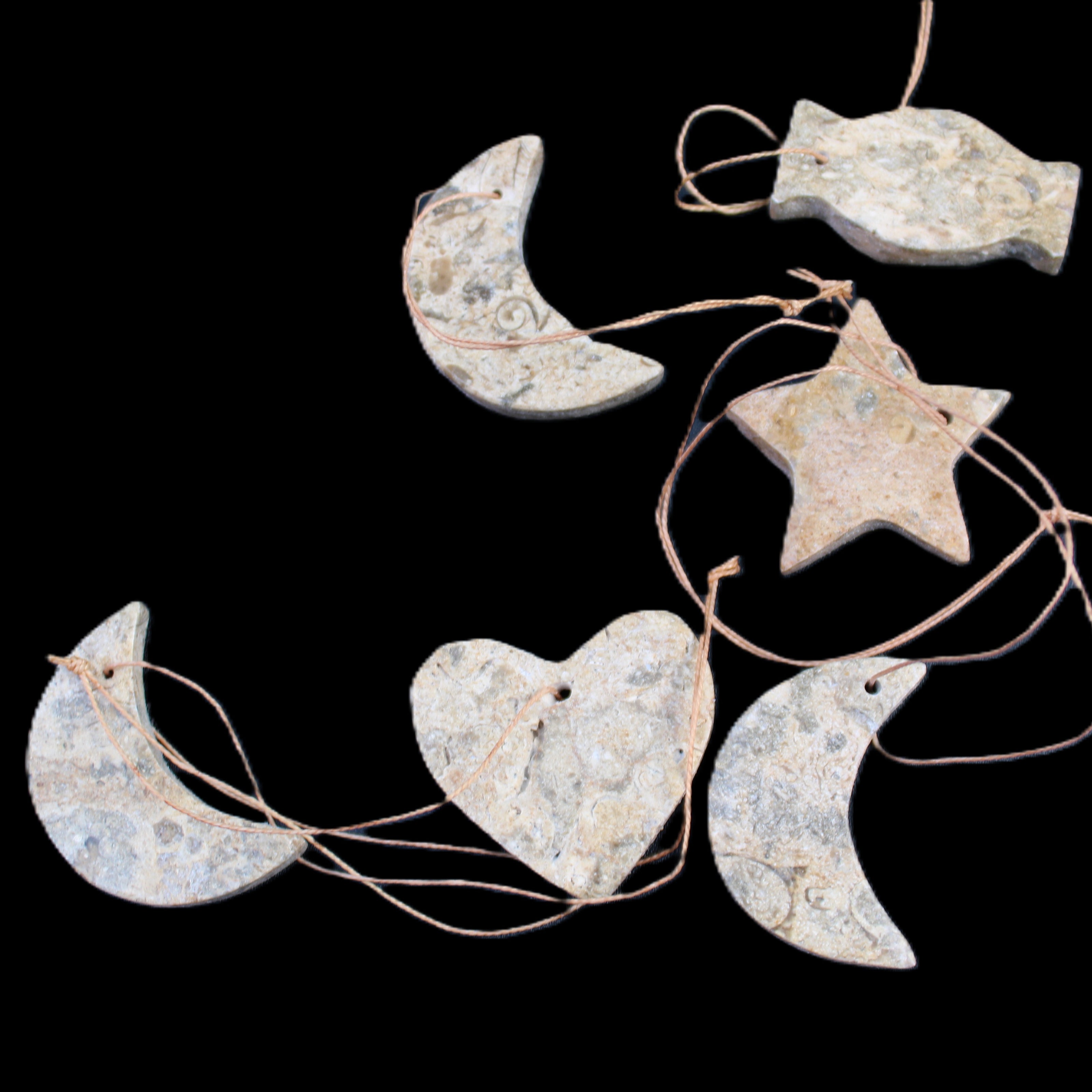 Christmas tree decoration shapes - 6 Fossil rock shapes 34-38mm 68g in sunlight - Rocks and Things Store