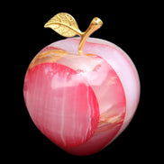 Afghan Jade Onyx hand-carved Apple 60*74mm 376g in sunlight - Rocks and Things Store