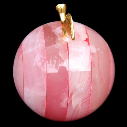 Afghan Jade Onyx hand-carved Apple 60*74mm 376g in sunlight - Rocks and Things Store