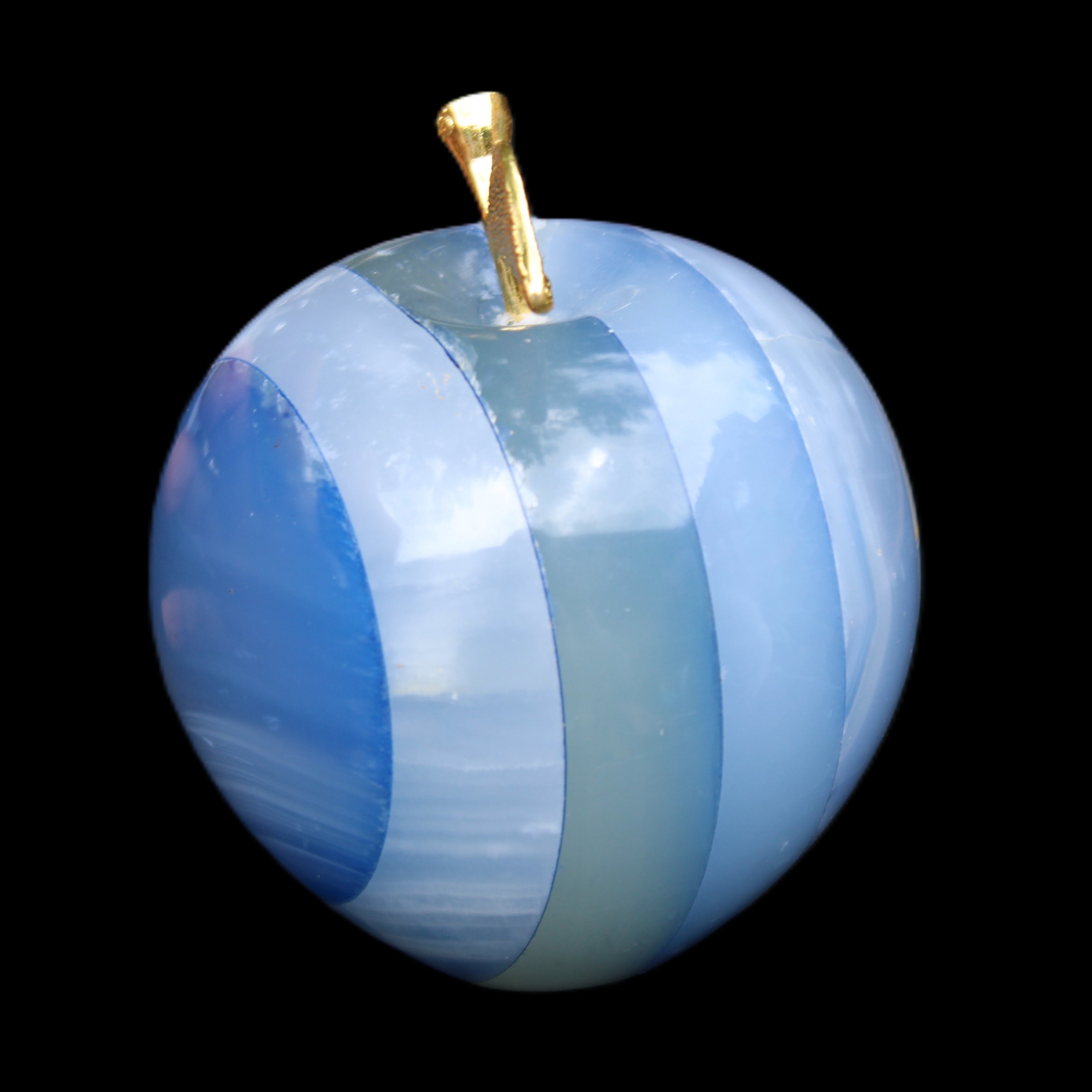 Afghan Jade Onyx hand-carved blue Apple 60*78mm 411g in sunlight  - Rocks and Things Store