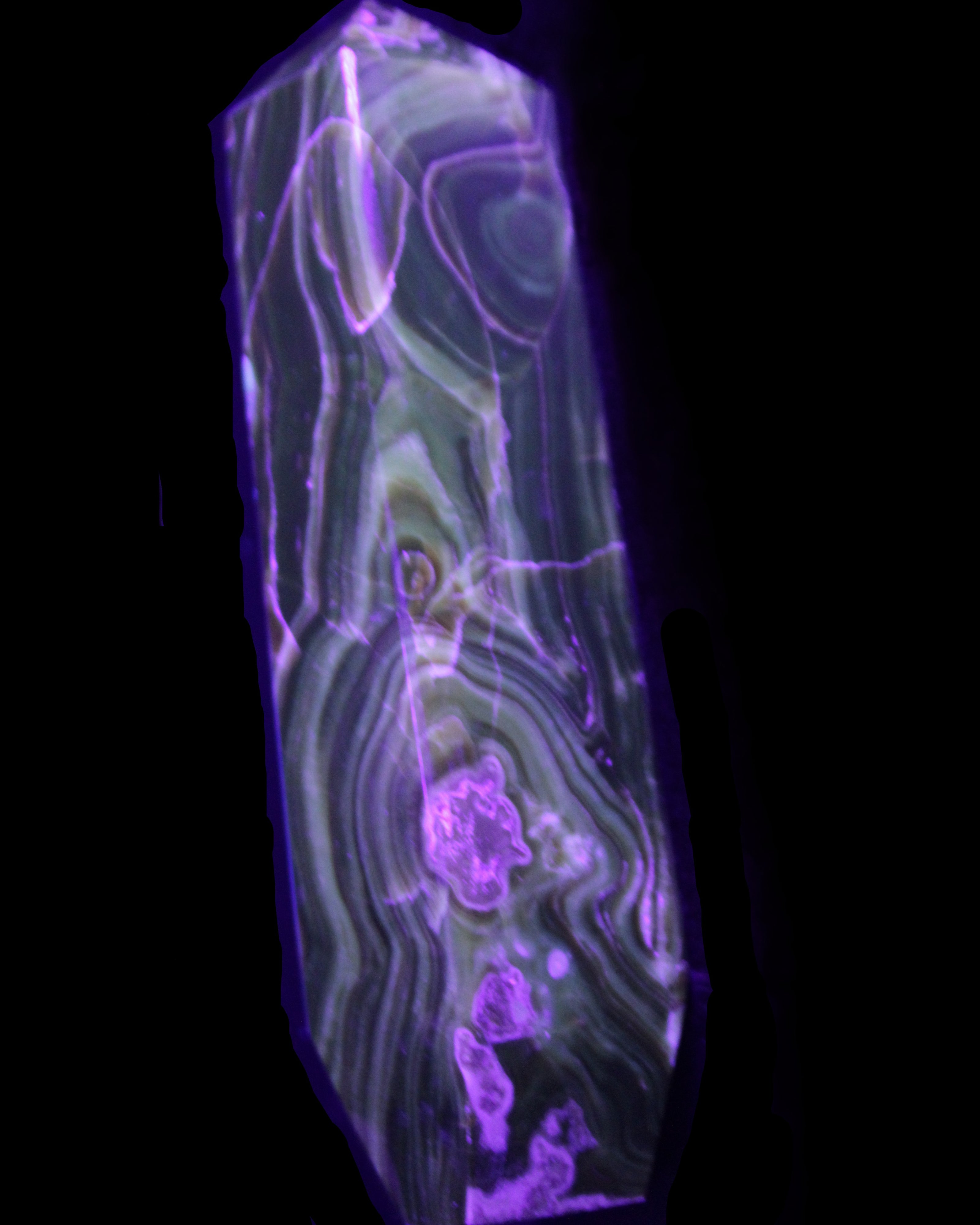 Tall Chocolate Calcite obelisk 154*32mm 439g in UV light - Rocks and Things Store
