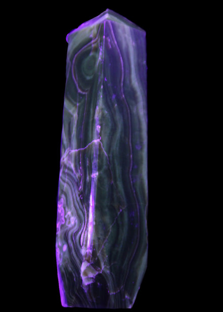 Tall Chocolate Calcite obelisk 154*32mm 439g in UV light - Rocks and Things Store