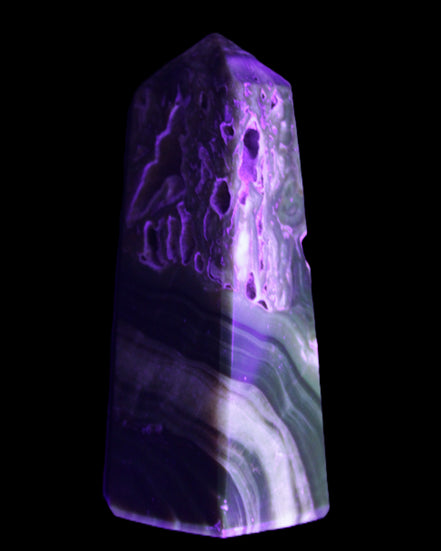 Chocolate Calcite obelisk 111*35mm 208g in UV light - Rocks and Things Store