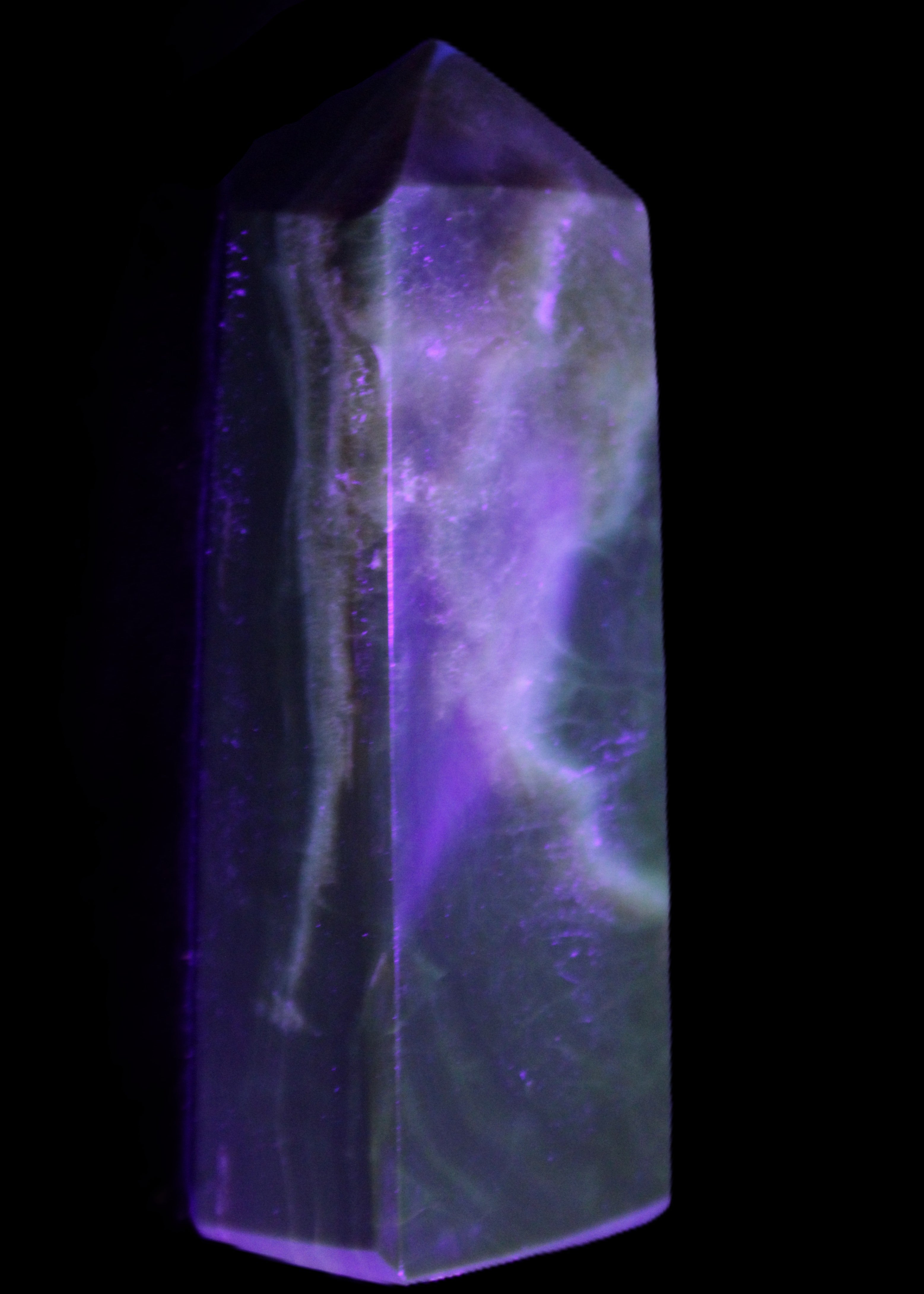 Chocolate Calcite obelisk 93*33mm 177g in UV light - Rocks and Things Store