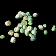 Green Garnets from Pakistan approx. 20-60 tiny crystals 10g in sunlight - Rocks and Things Store