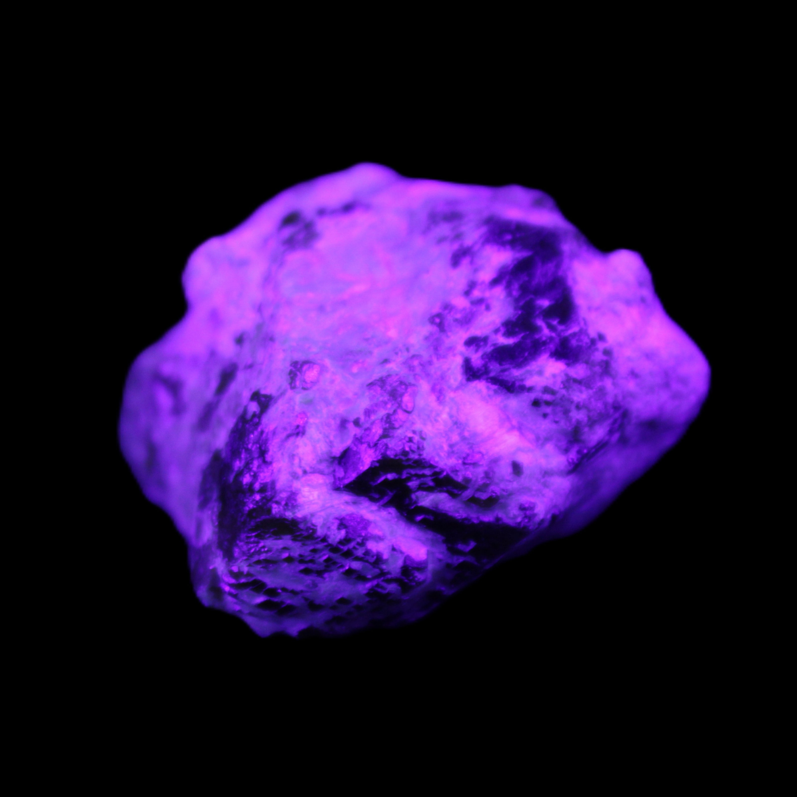 Green Garnet from Pakistan 30*22*16mm crystal 20g in UV light - Rocks and Things Store