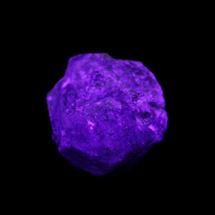 Green Garnet from Pakistan 22*20*11mm crystal 14.2g in UV light - Rocks and Things Store