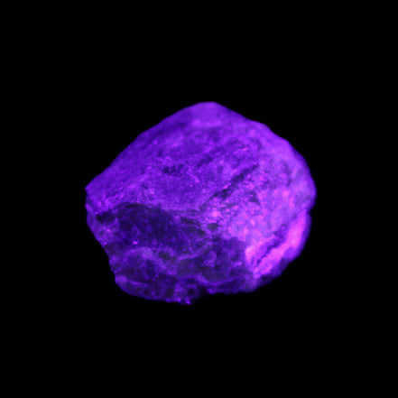 Green Garnet from Pakistan 22*20*11mm crystal 14.2g in UV light - Rocks and Things Store