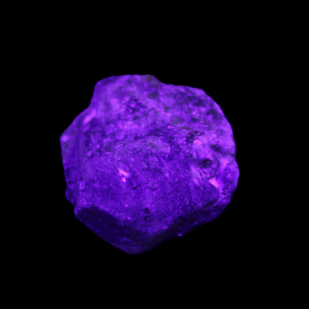 Green Garnet from Pakistan 22*20*11mm crystal 14.2g in UV light - Rocks and Things Store