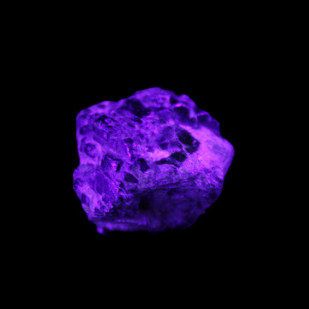 Green Garnet from Pakistan 19*21*14mm crystal 13.3g in UV light - Rocks and Things Store