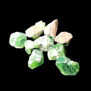 Green Garnet from Pakistan 10 tiny crystals 14.3g in sunlight - Rocks and Things Store