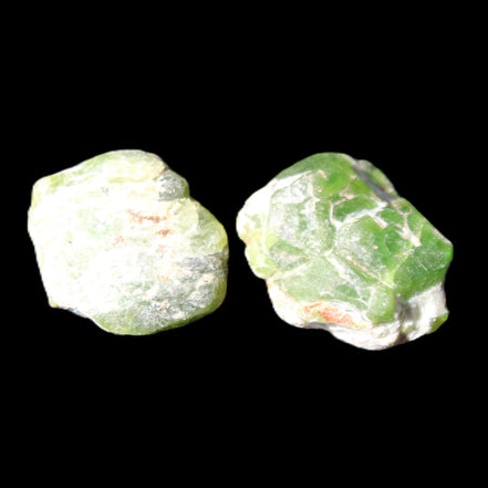 Green Garnet from Pakistan 2 crystals 20/22mm 11.5g in sunlight - Rocks and Things Store