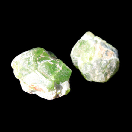 Green Garnet from Pakistan 2 crystals 20/22mm 11.5g in sunlight - Rocks and Things Store