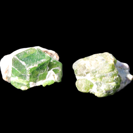 Green Garnet from Pakistan 2 crystals 20mm 12.1g in sunlight - Rocks and Things Store