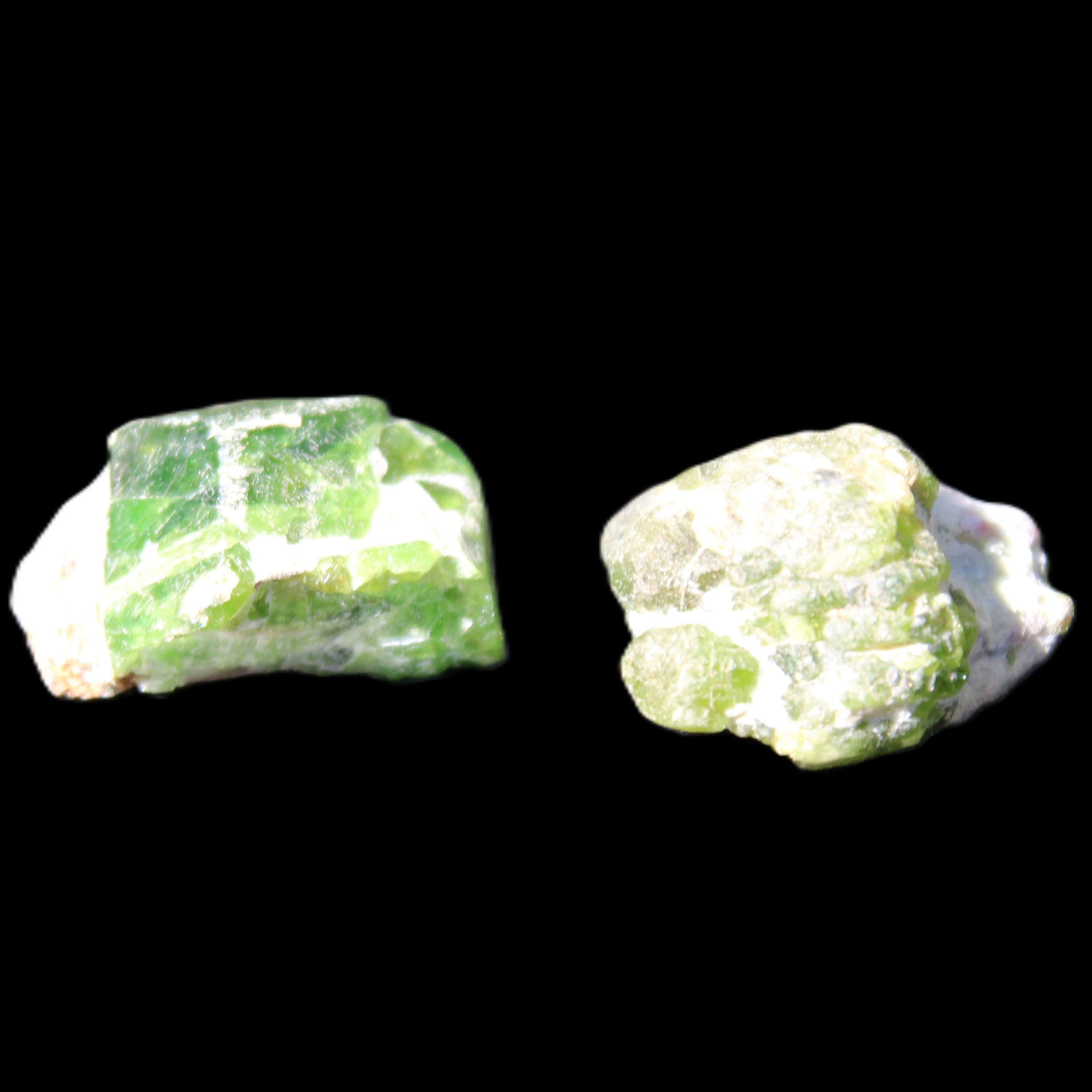 Green Garnet from Pakistan 2 crystals 20mm 12.1g in sunlight - Rocks and Things Store