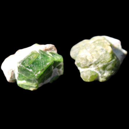 Green Garnet from Pakistan 2 crystals 20mm 12.1g in sunlight - Rocks and Things Store