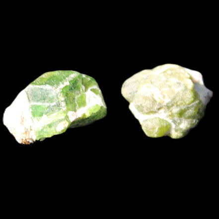 Green Garnet from Pakistan 2 crystals 20mm 12.1g in sunlight - Rocks and Things Store