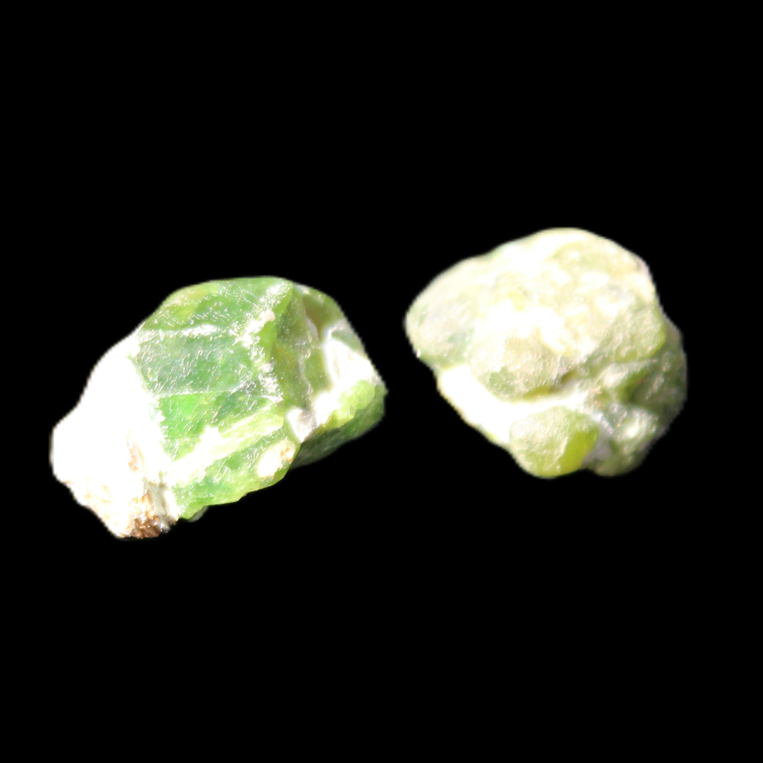 Green Garnet from Pakistan 2 crystals 20mm 12.1g in sunlight - Rocks and Things Store