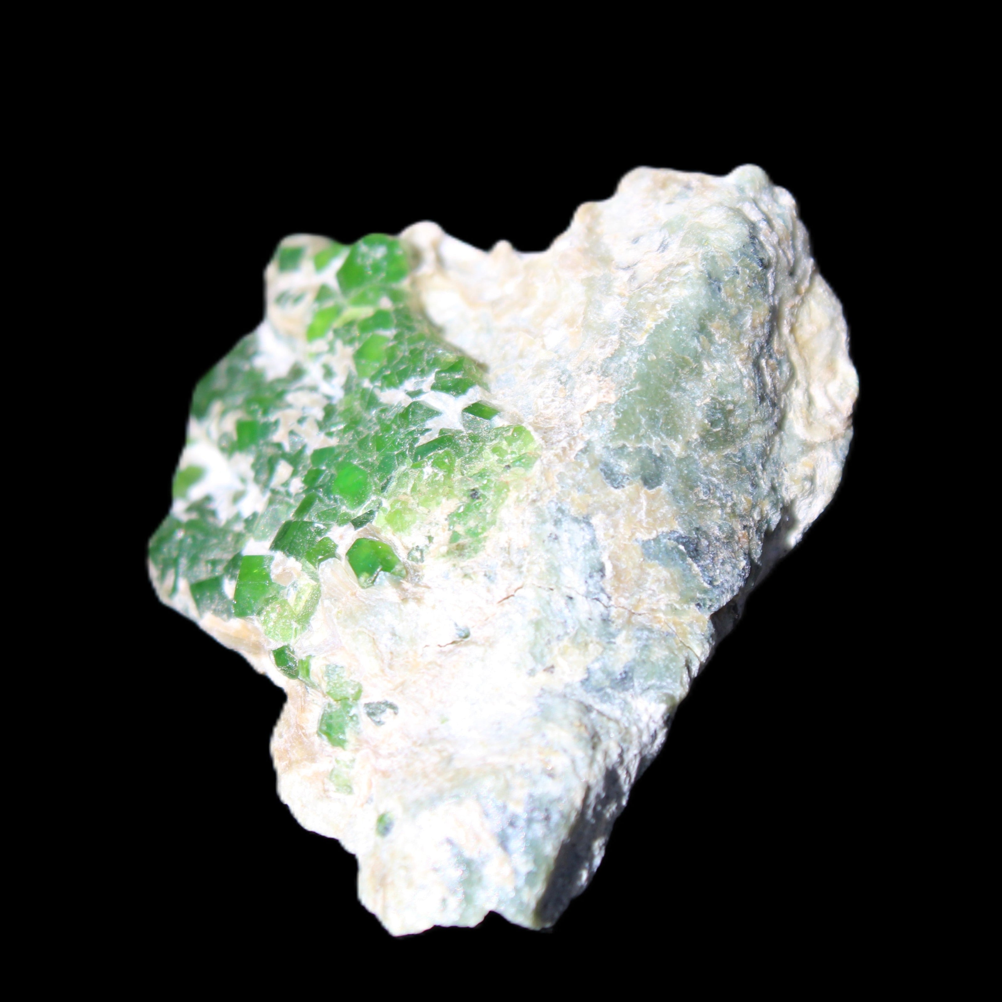 Green Garnet from Pakistan crystal cluster 32*40*18mm 20.0g in sunlight - Rocks and Things Store